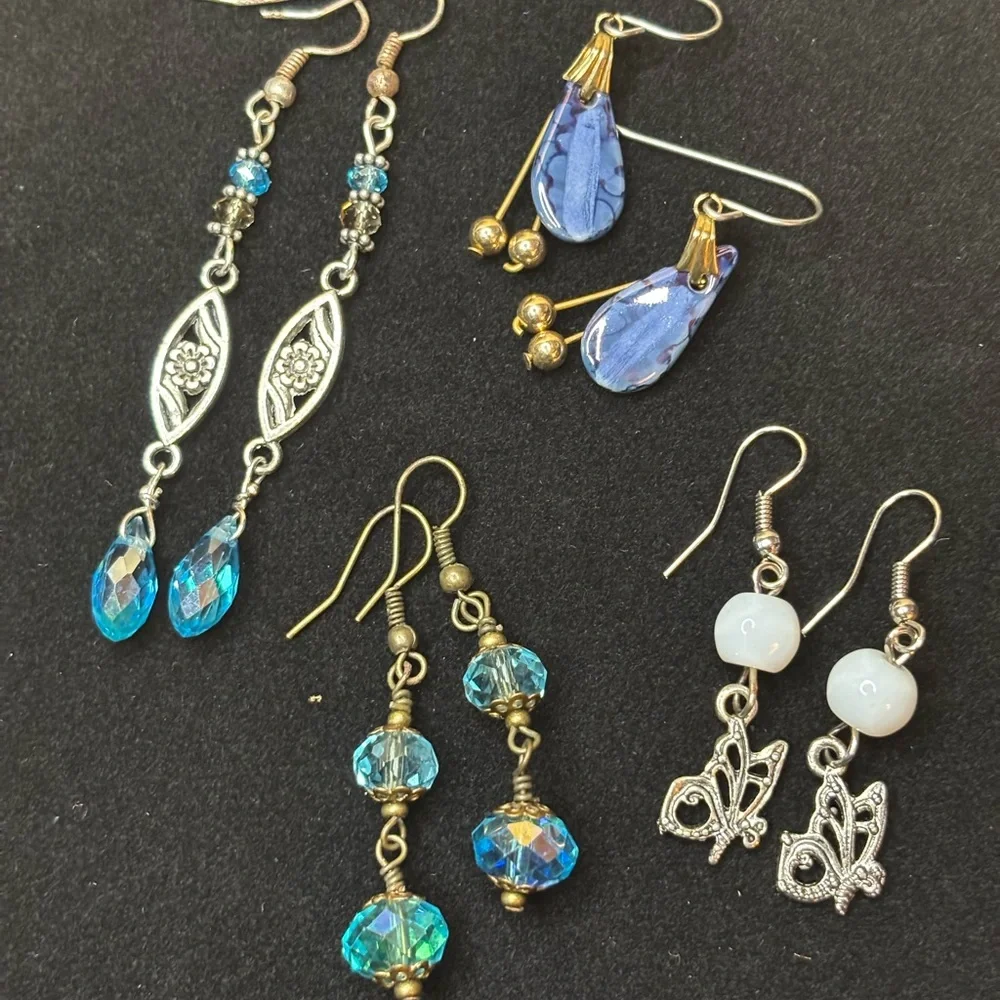 Vintage‎ Silver/Blue Earrings (set of 4)